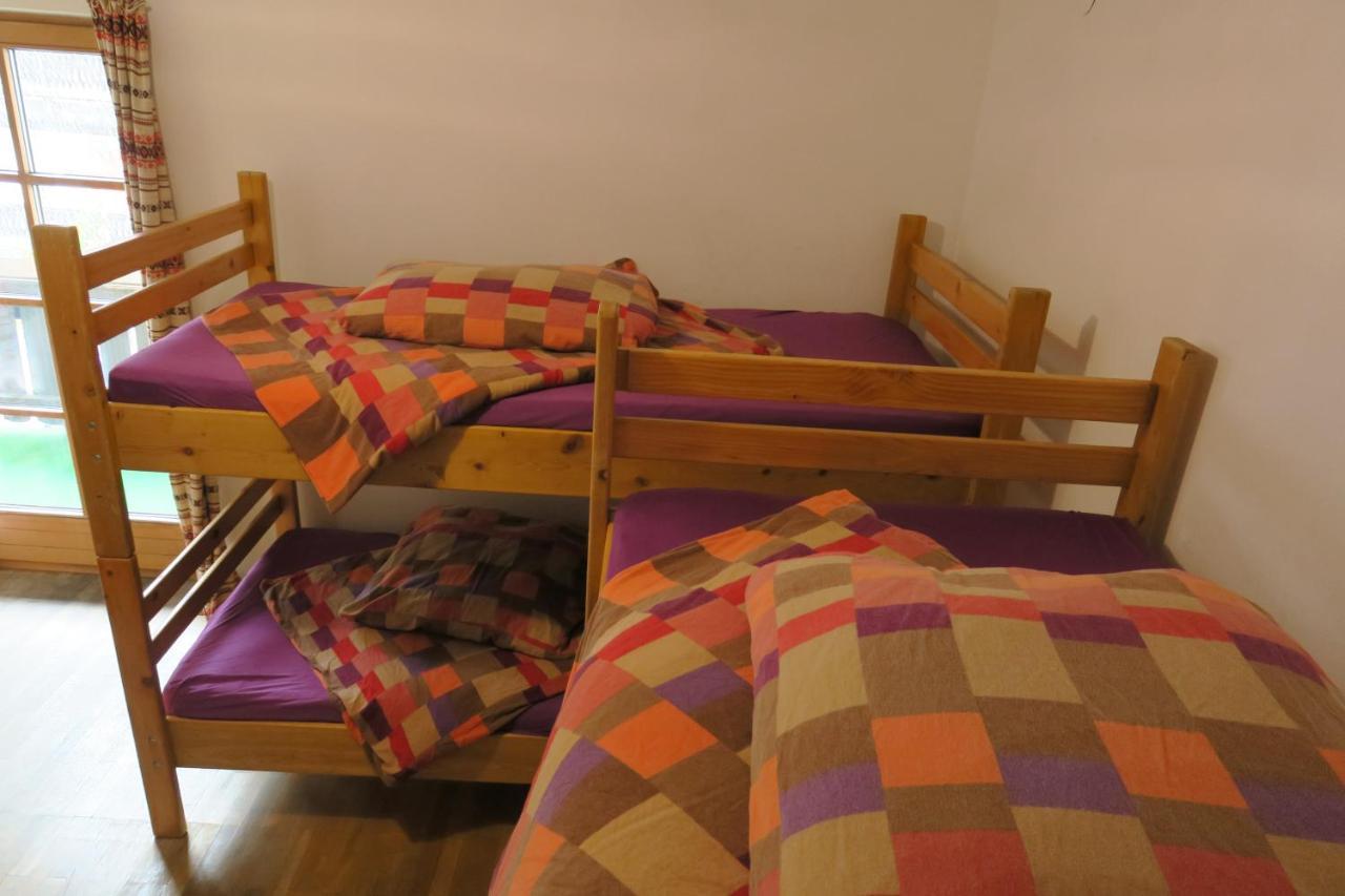 קיצביהל Snowbunnys Backpackers Hostel מראה חיצוני תמונה